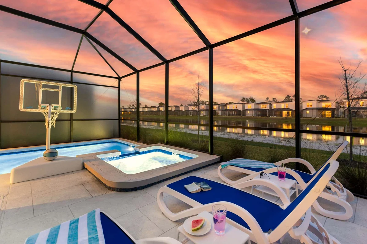 VOR4875PP: 6 Bed, Toy Box, Gaming Loft #85