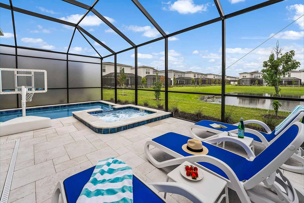 VOR4668TD: 6 Bed, Marine Magic, Gaming Loft #98