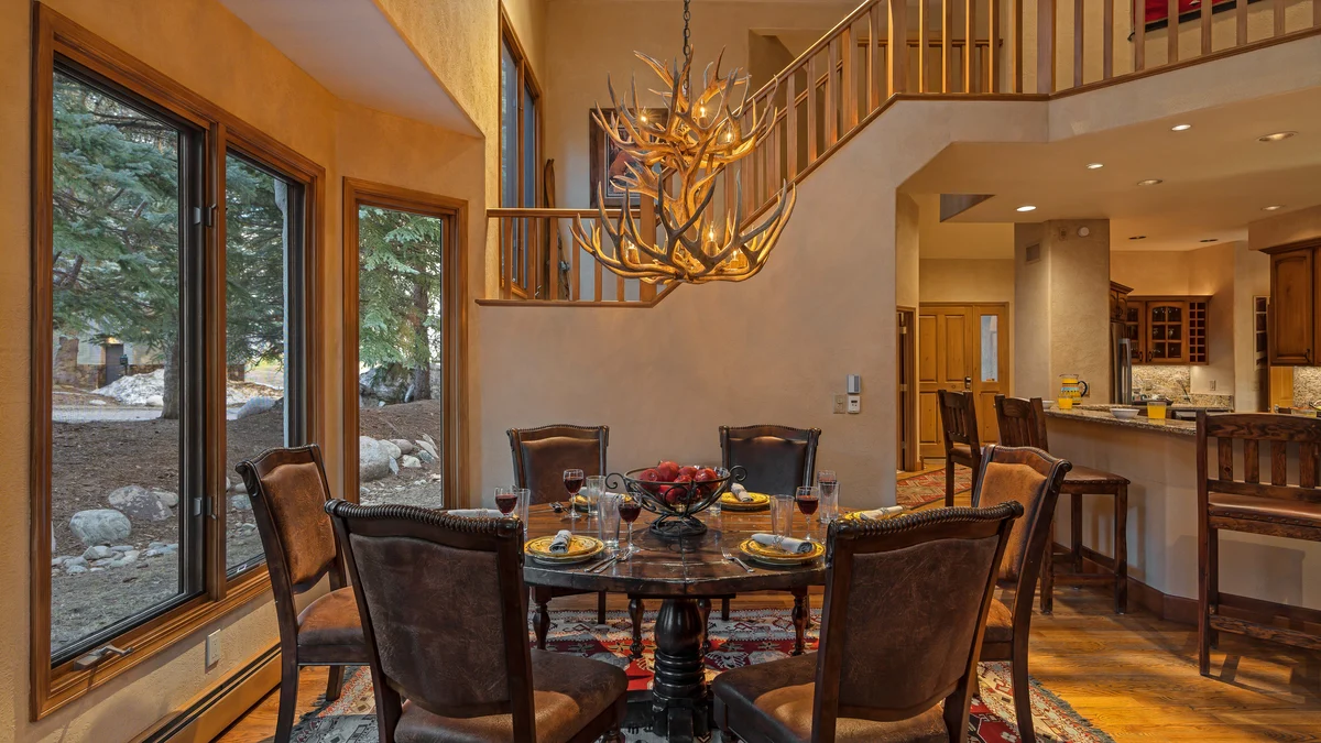 Chalet Aster property photo 5