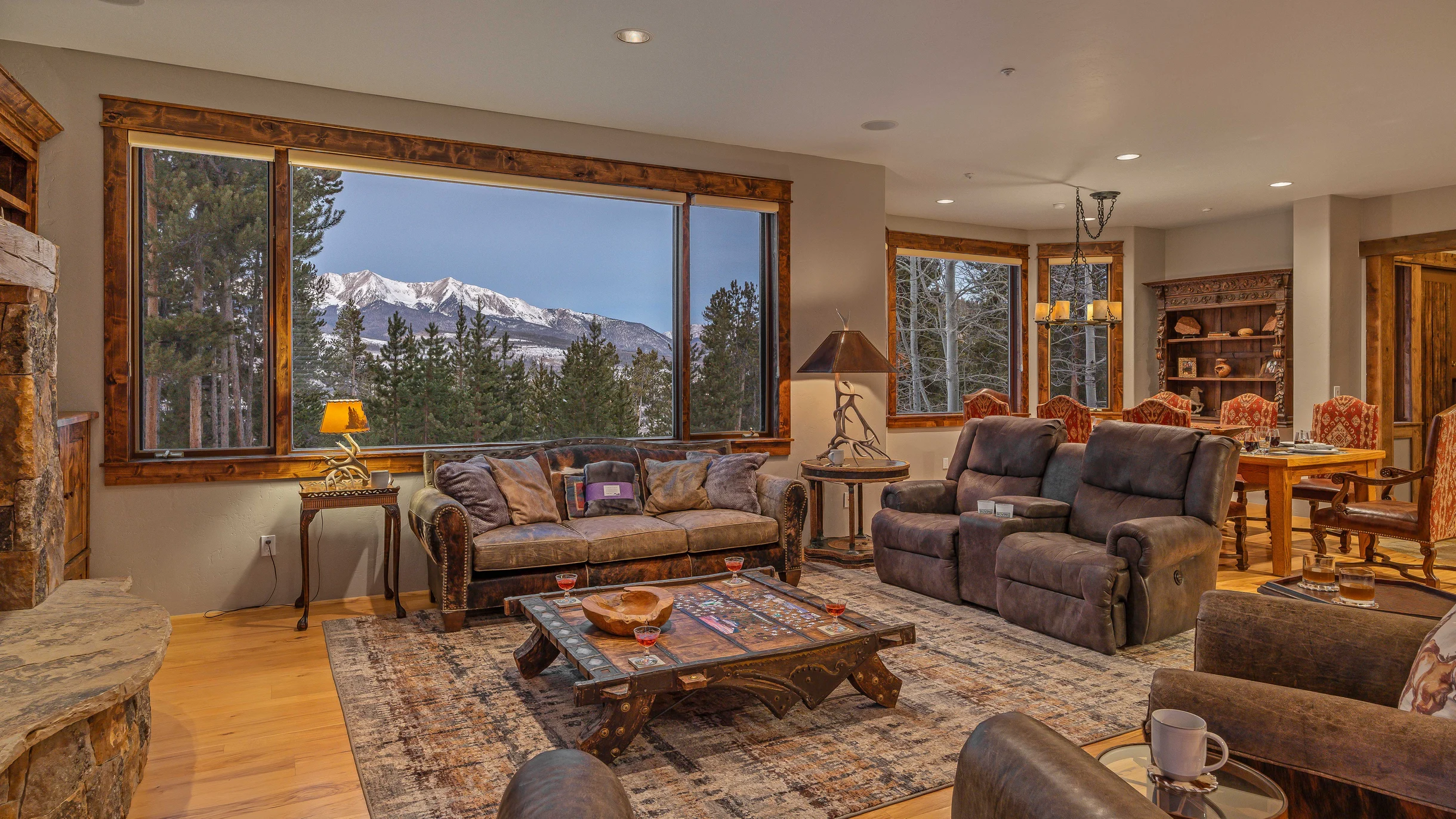 Alpenglow Peaks Lodge #55