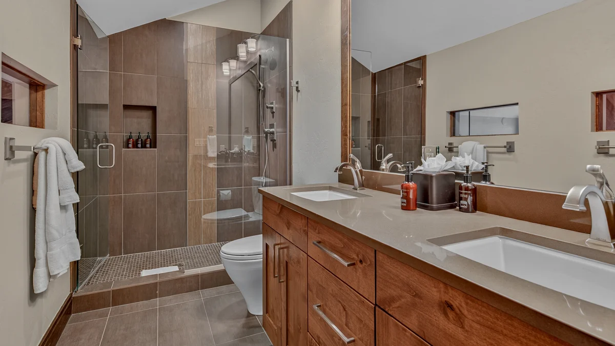 Grand Vista Lodge #75