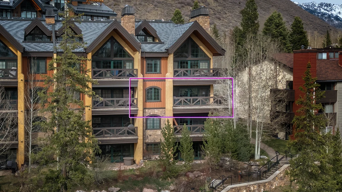 Chalet Crevasse #37