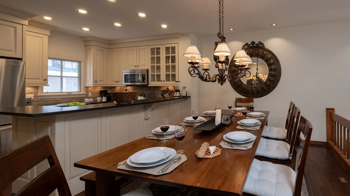 Townhome in Beaver Creek property photo 5