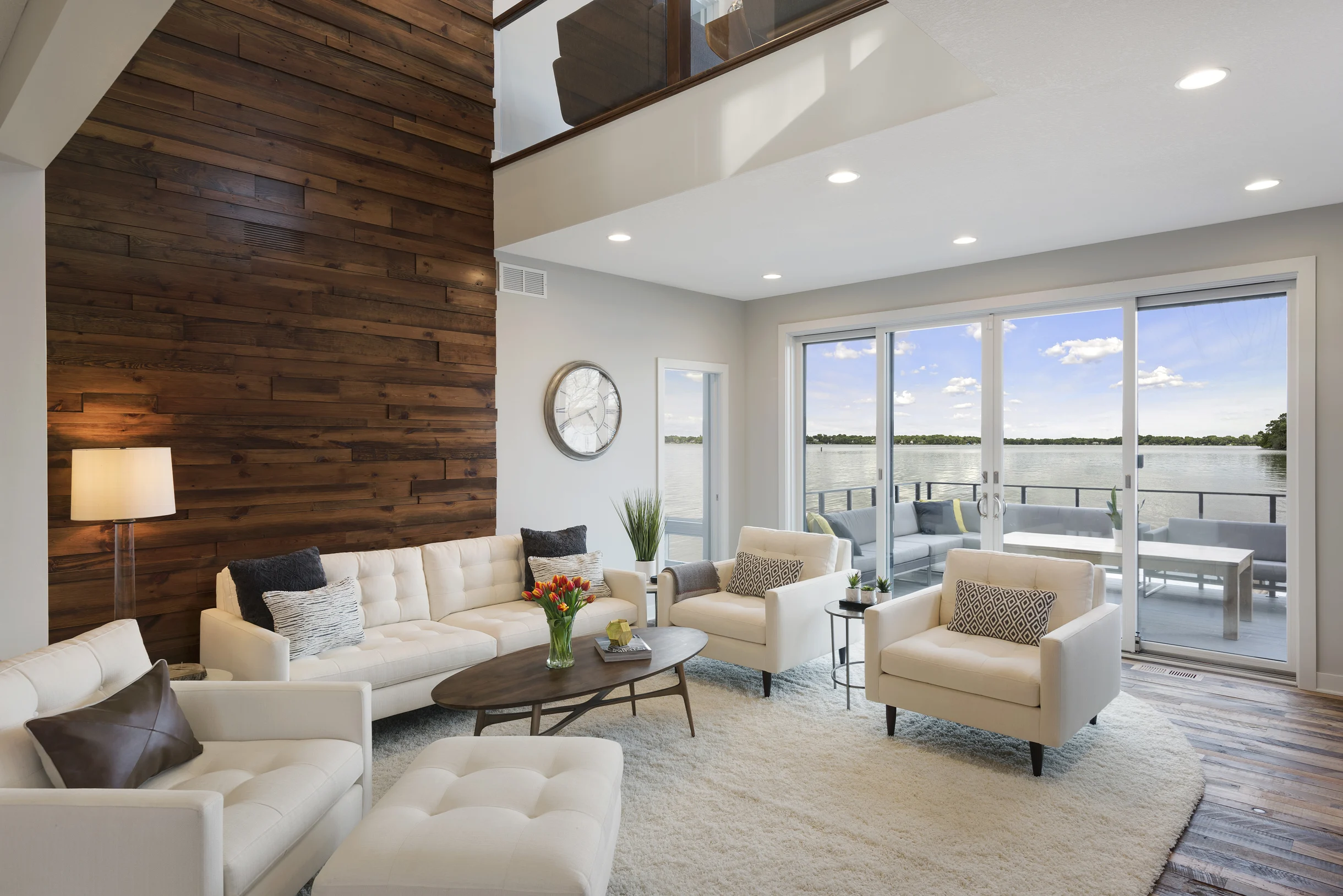 Lakefront Luxury #78