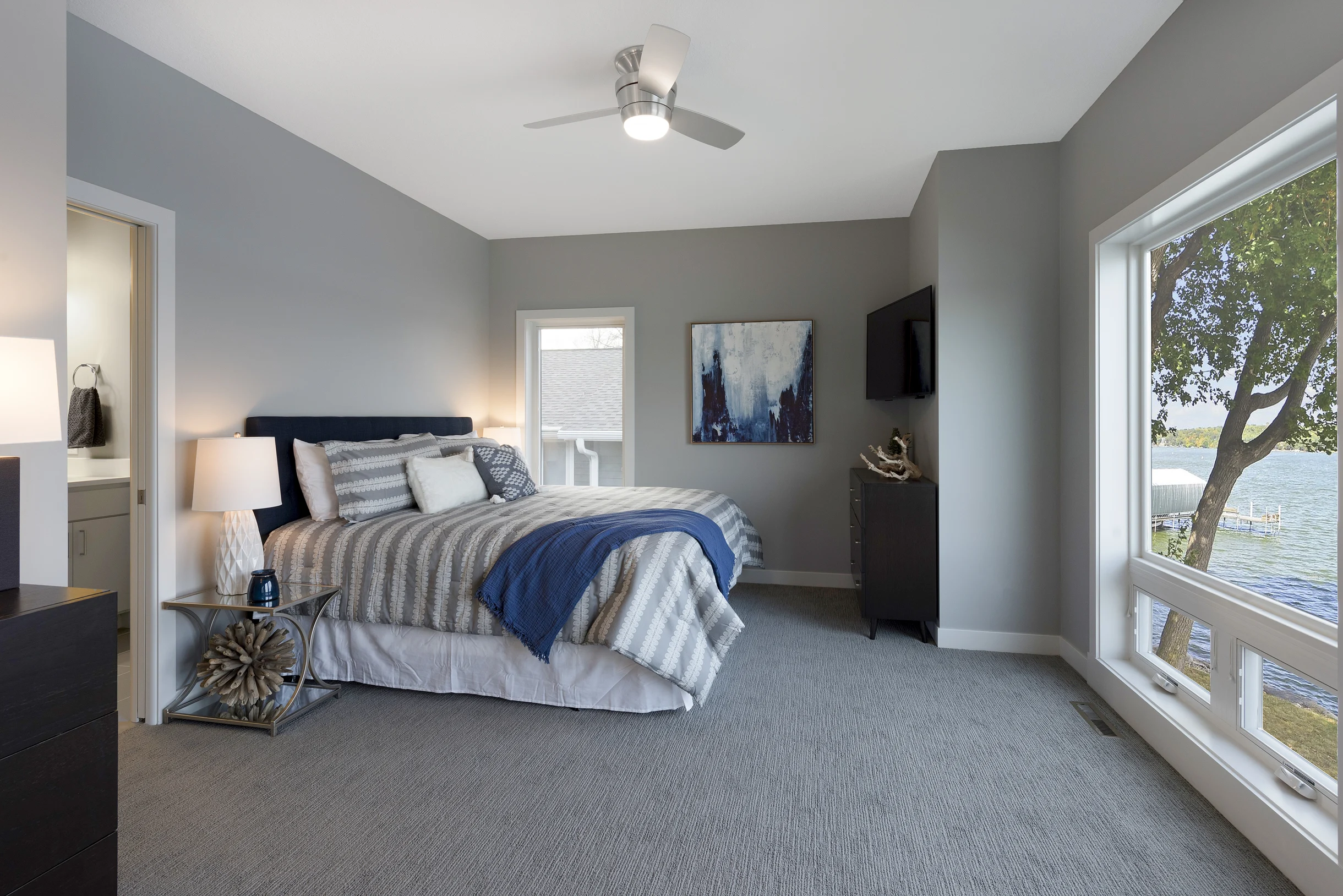 Lakefront Luxury #52