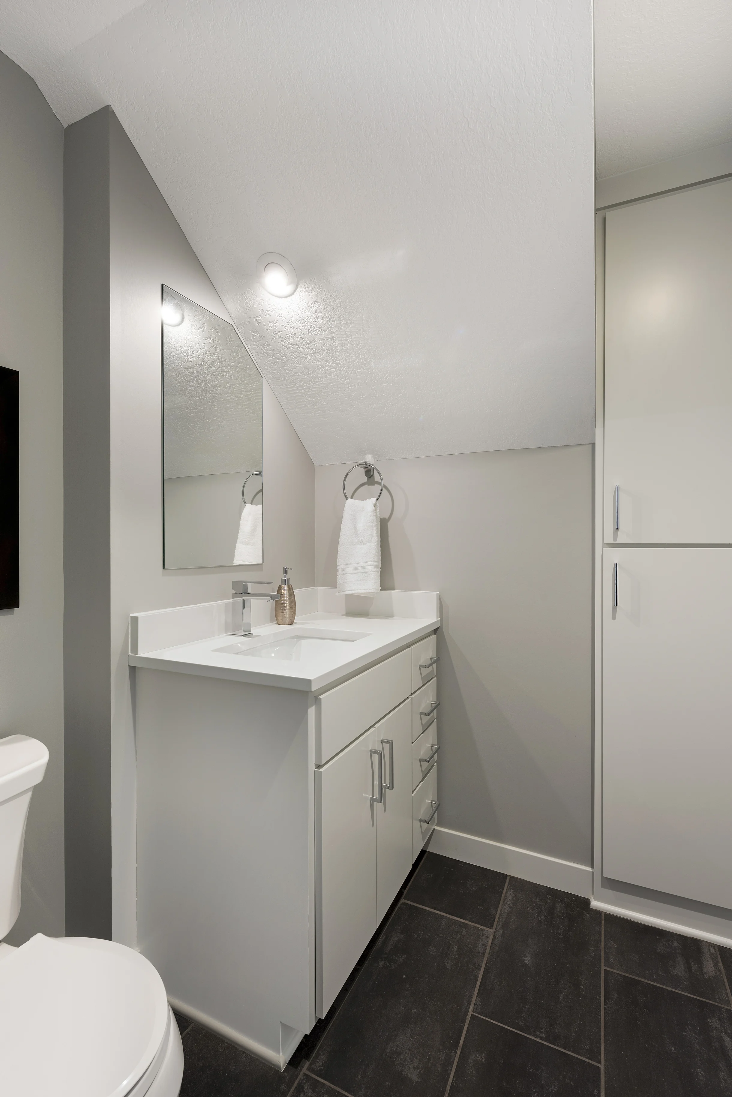 Lakefront Luxury #57