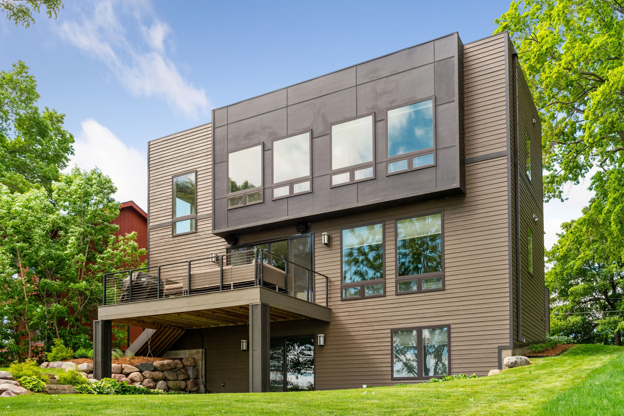 Lakefront Luxury #80