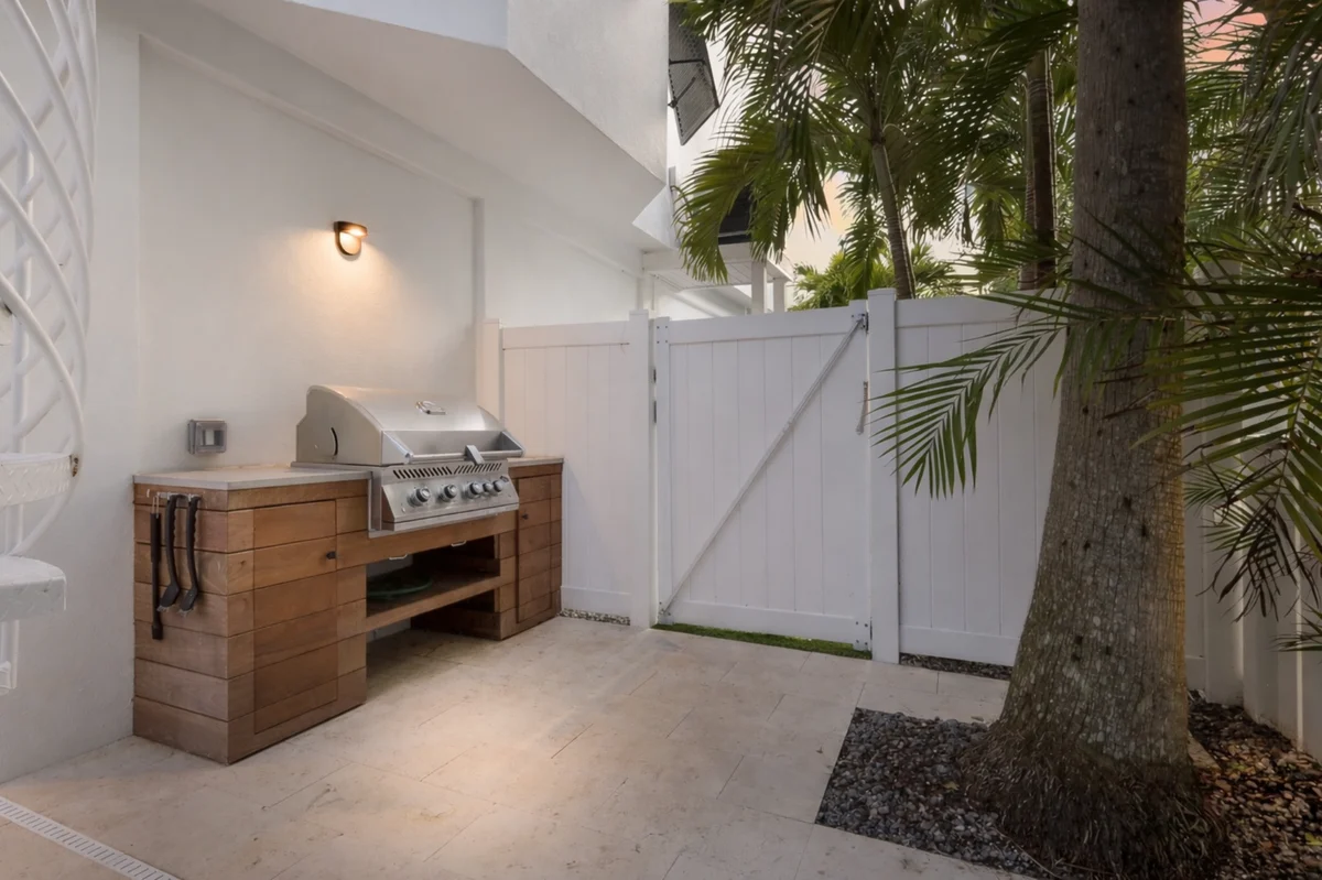 Coconut Palm Paradise #87