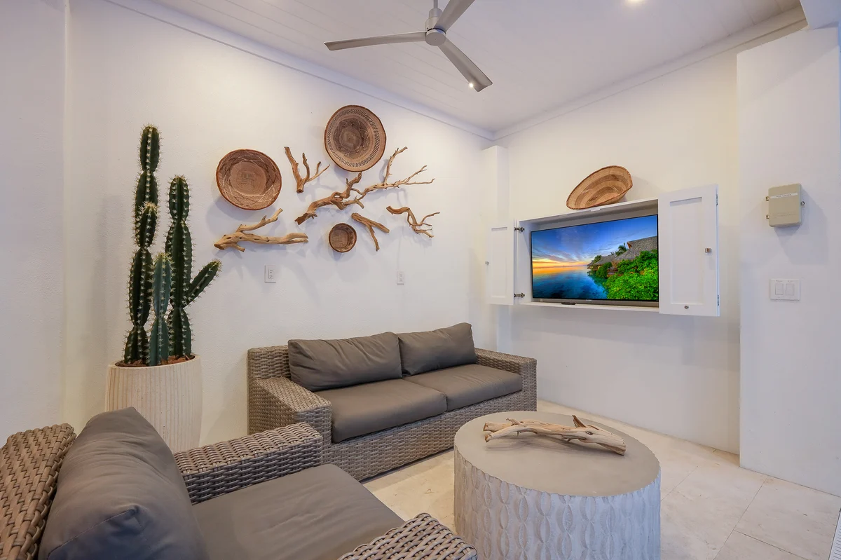 Coconut Palm Paradise #81
