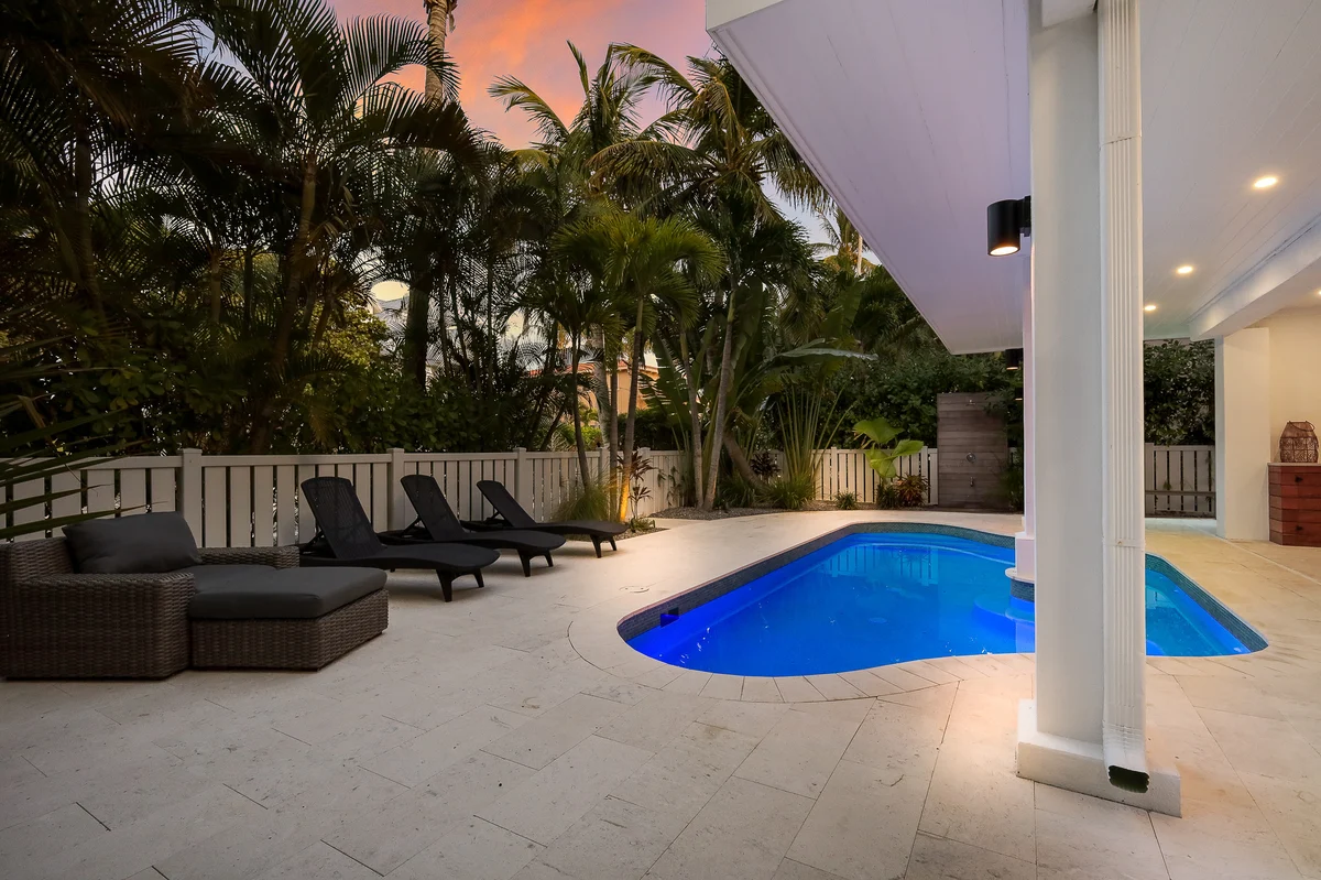 Coconut Palm Paradise #98