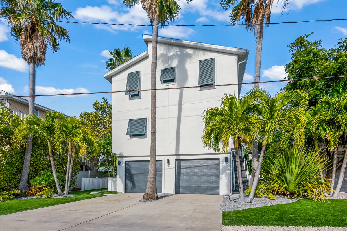 Coconut Palm Paradise #99