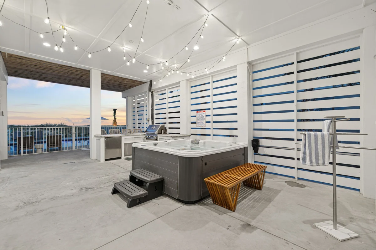 Tides Beach House #94