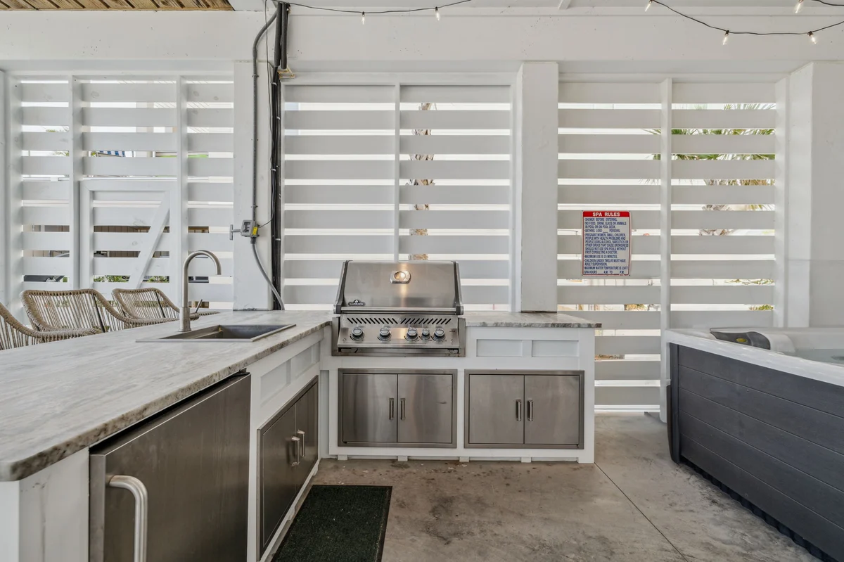 Tides Beach House #98