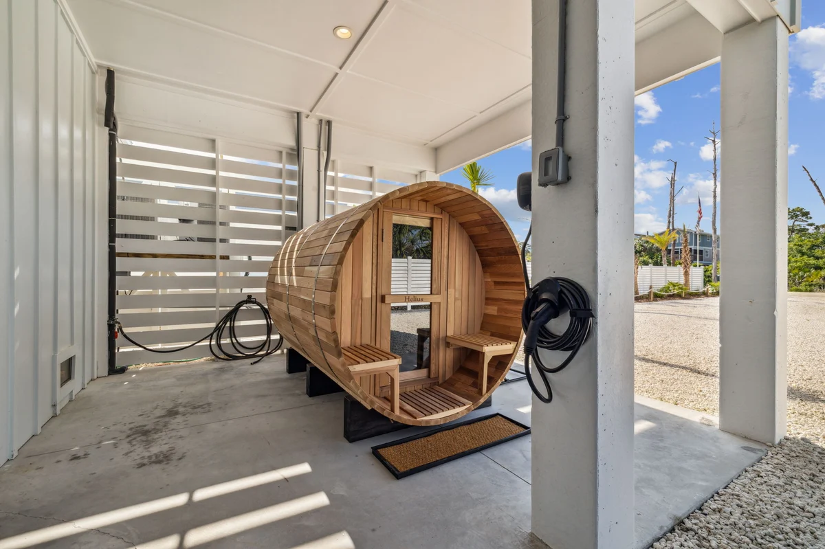Tides Beach House #126