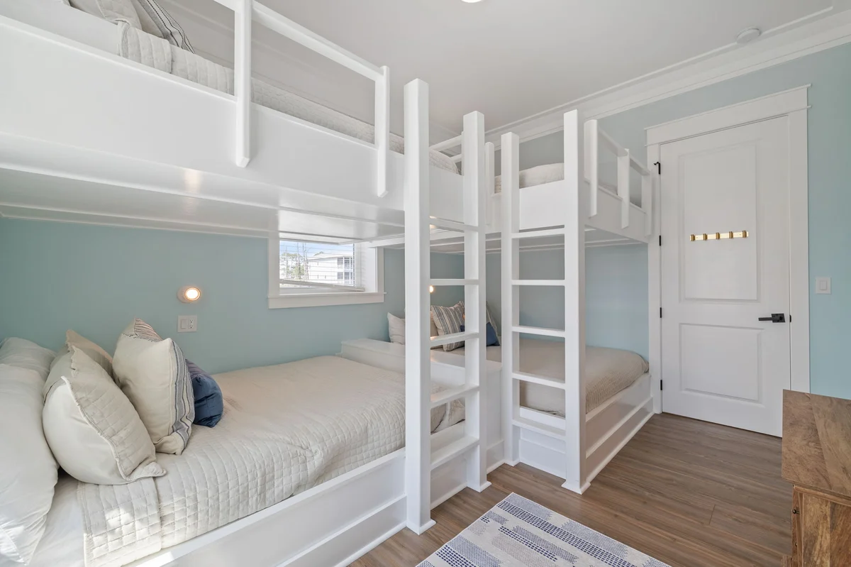Tides Beach House #154