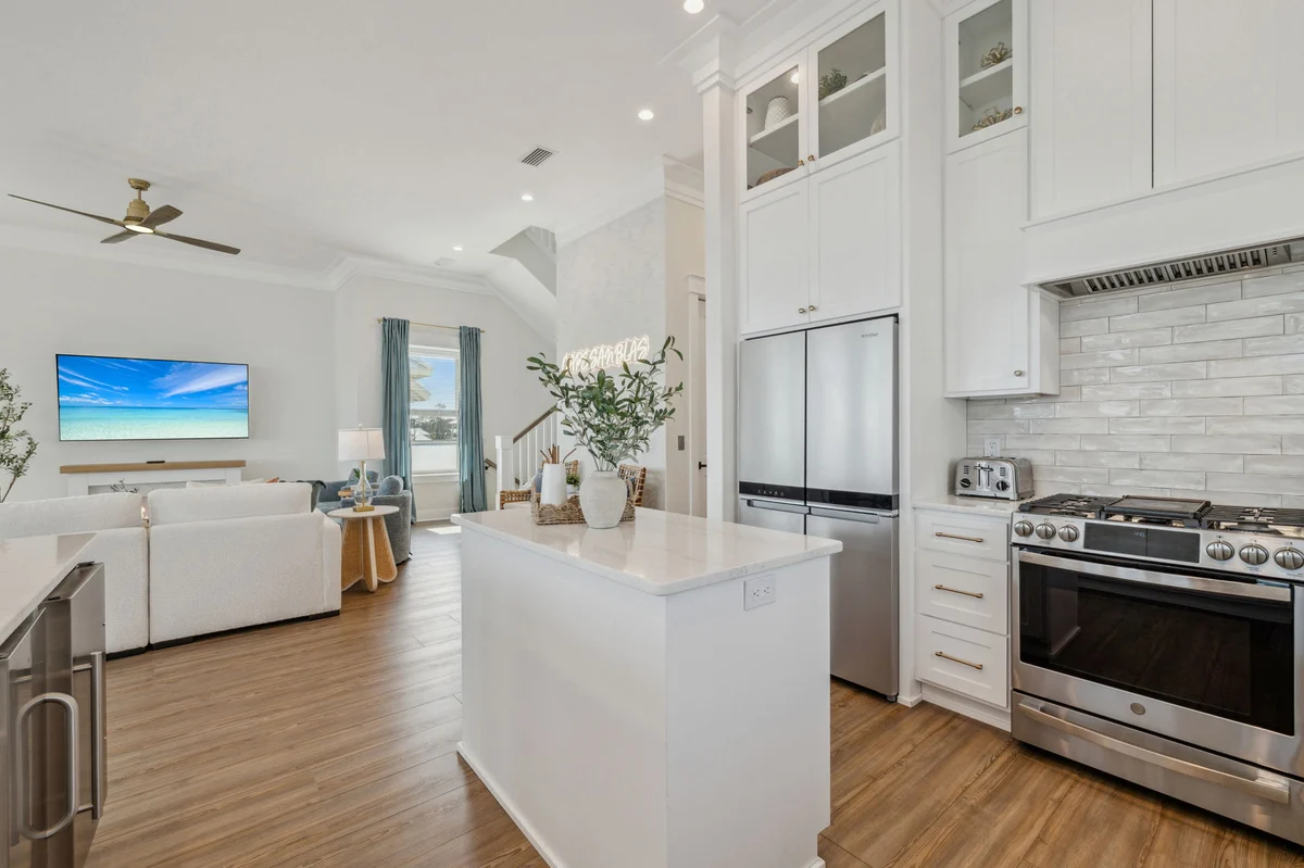 Tides Beach House #160