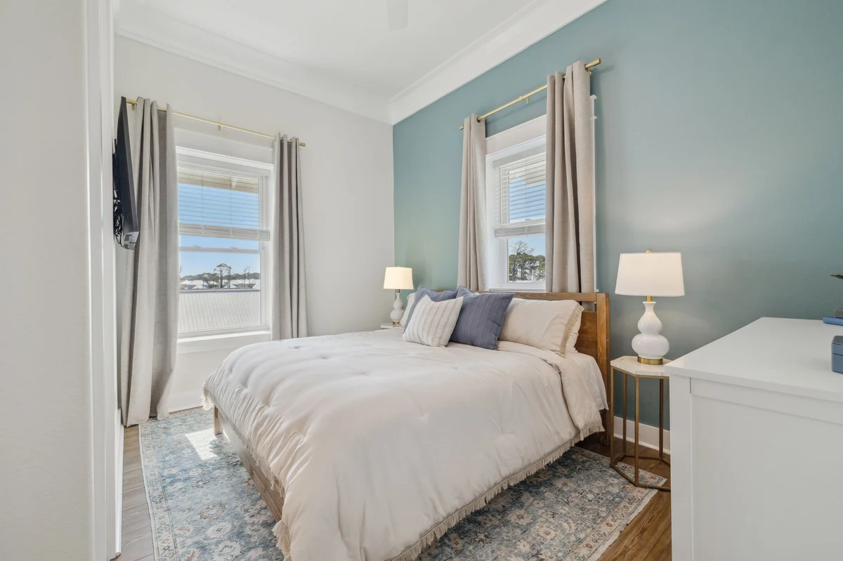 Tides Beach House #172