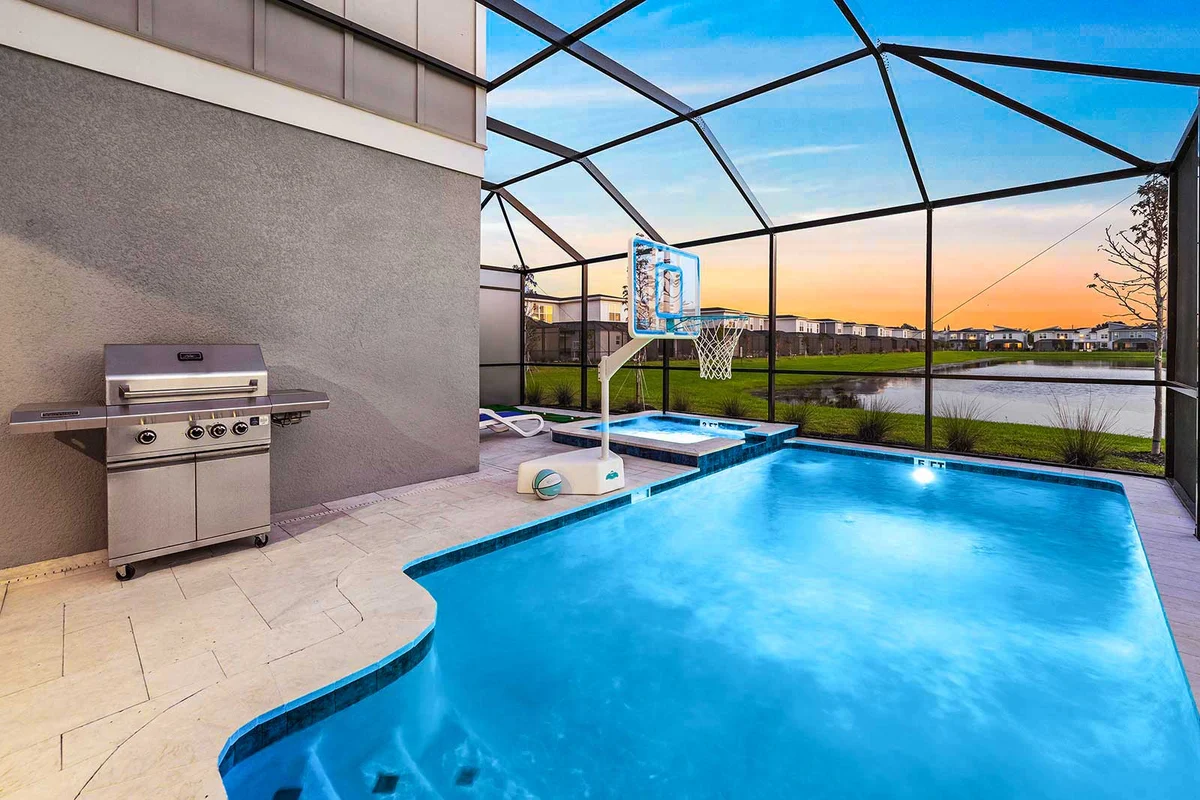 VOR4735HW: 6 Bed, Gamer's Paradise, Gaming Loft #97