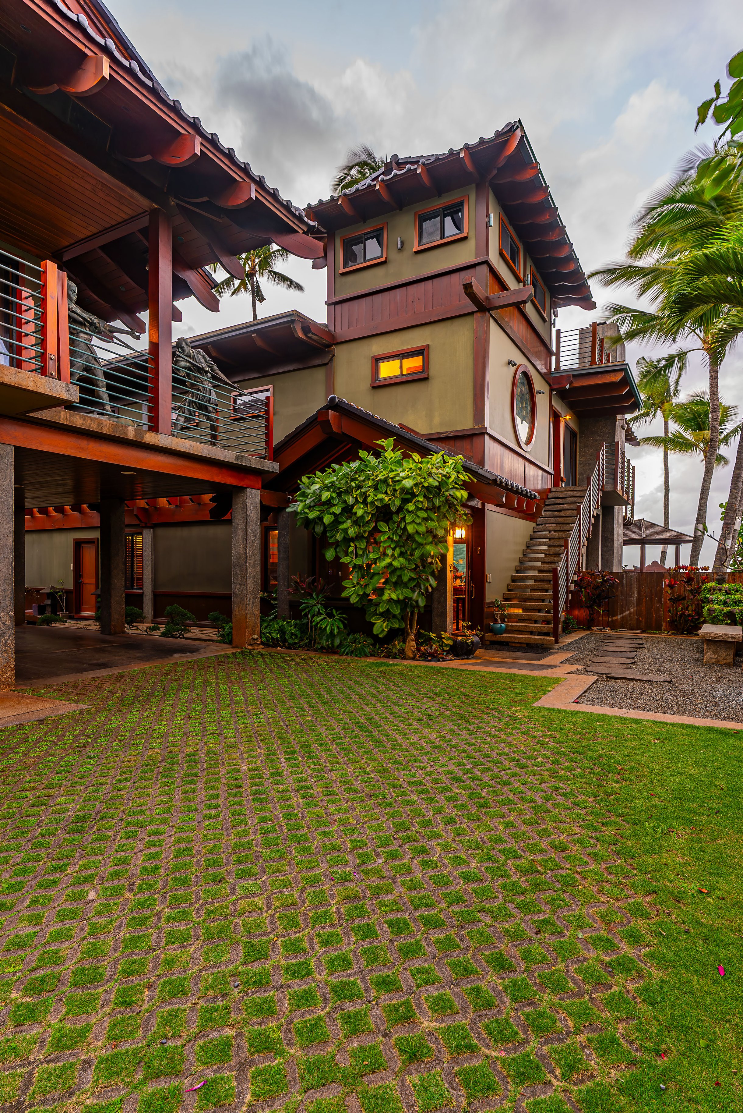 Samurai House #121