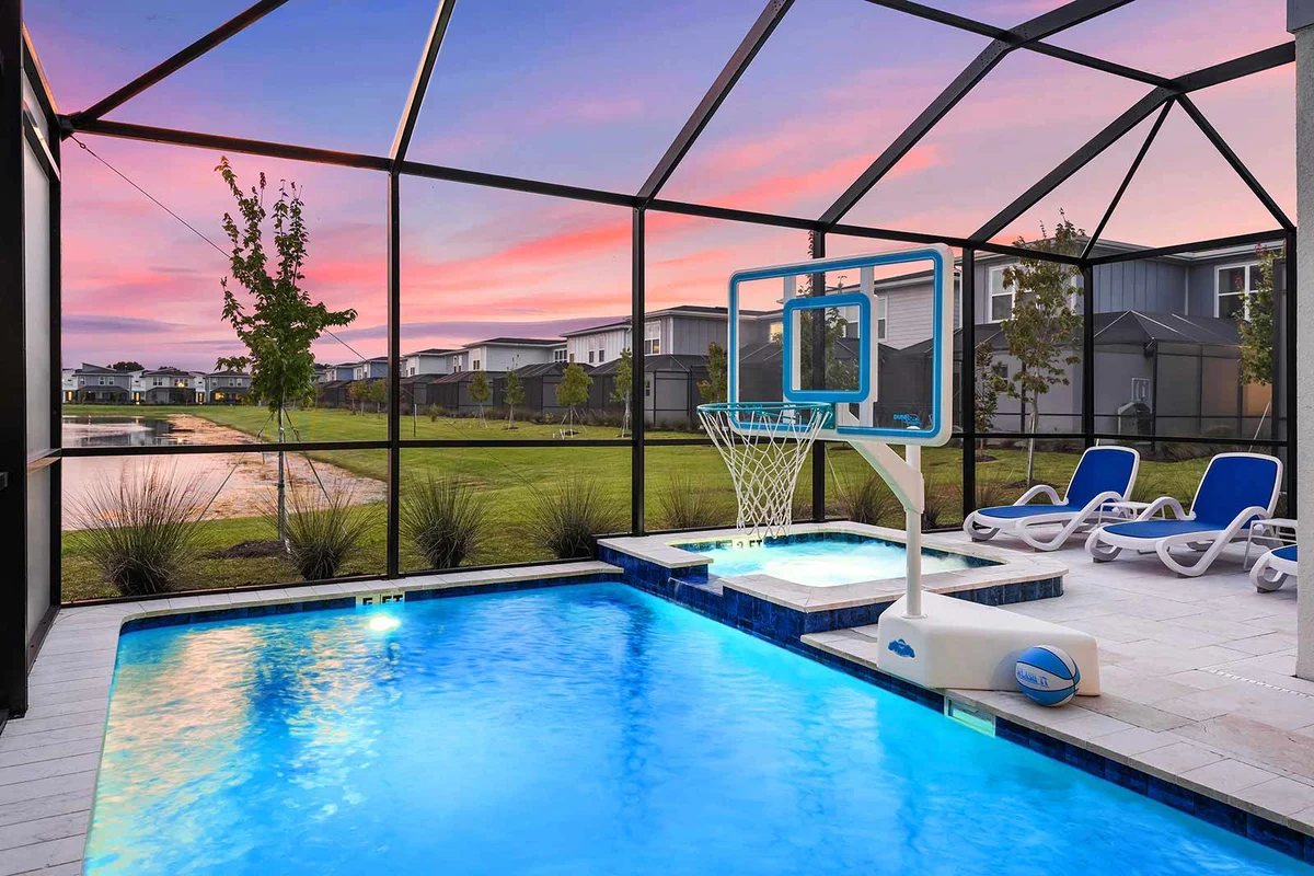 VOR4759HW: 6 Bed, Marine Magic, Gaming Loft #88