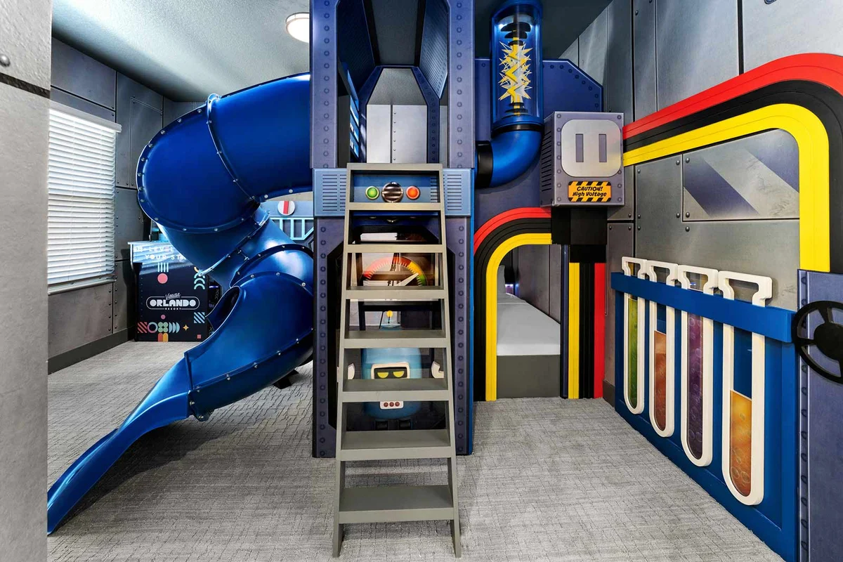 VOR5604AA: 5 Bed, Imagination Lab, Pool #83