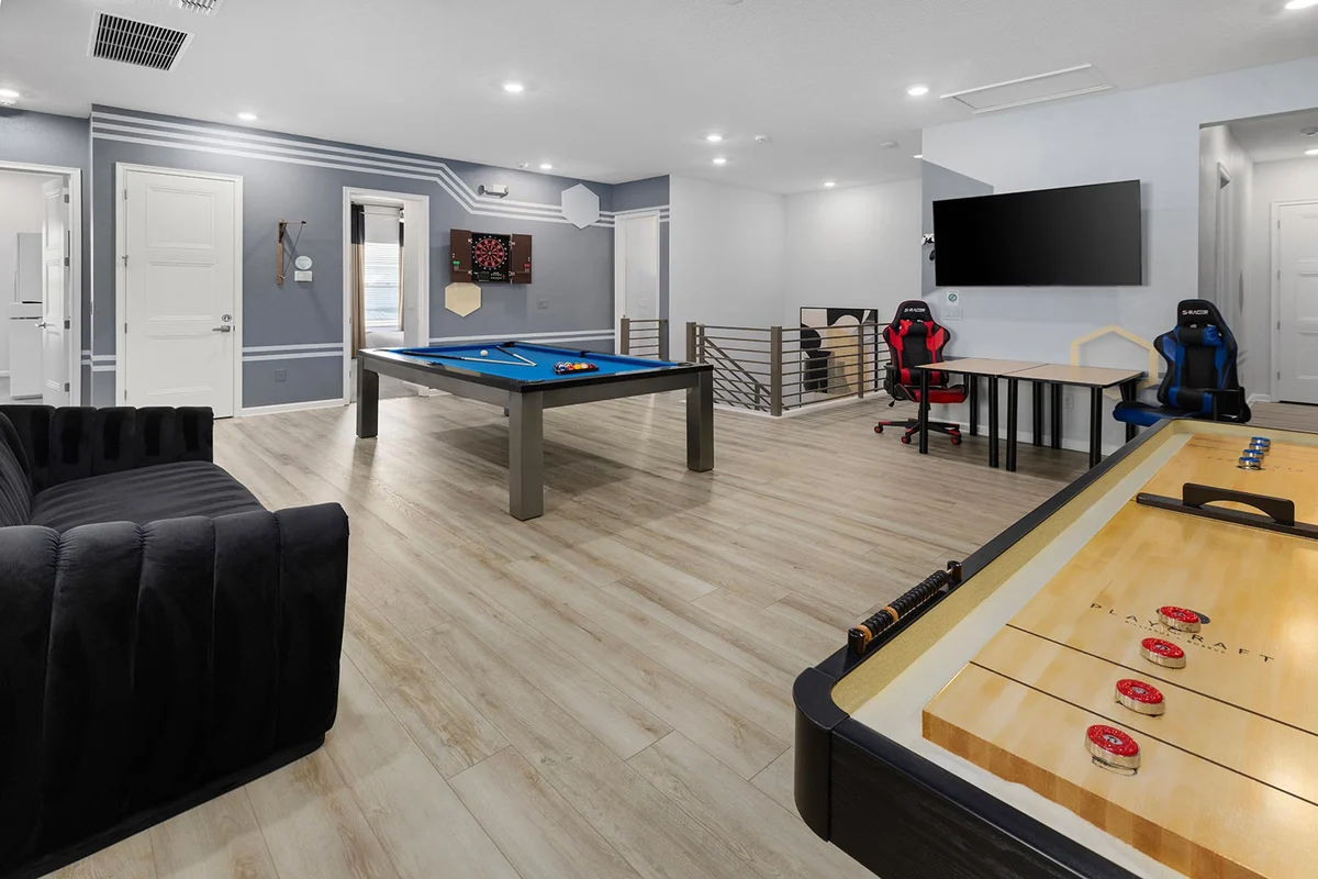 1771OB - 11 Bed - Ice Palace - ST070 #89