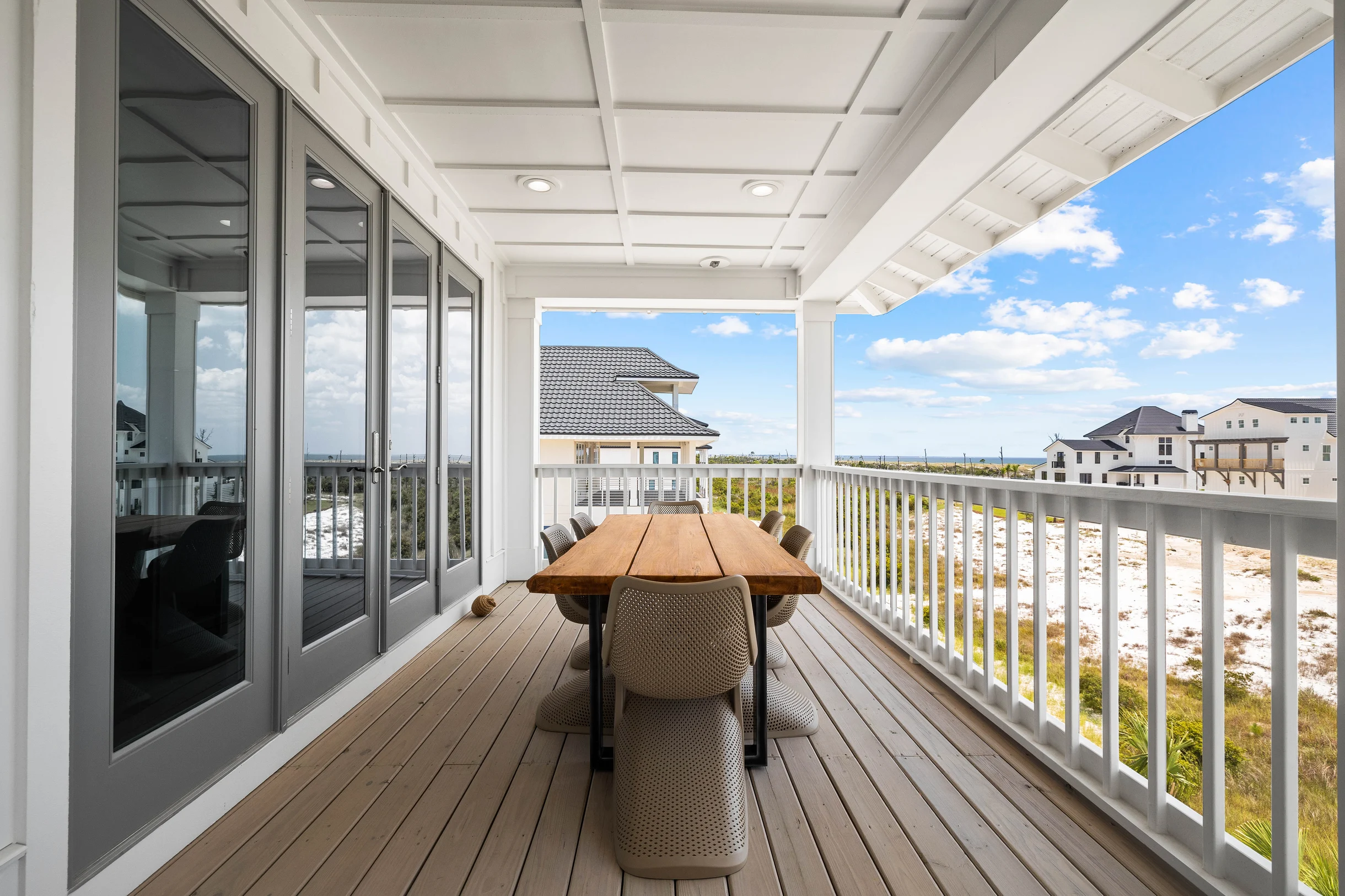 Casa Feliz #96