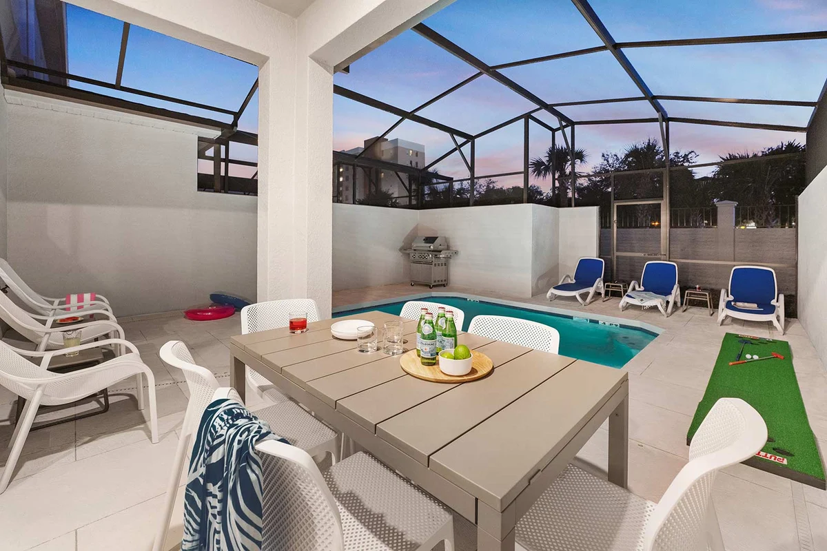 VOR5403AA: 4 Bed, Dragon's Den, Pool #90