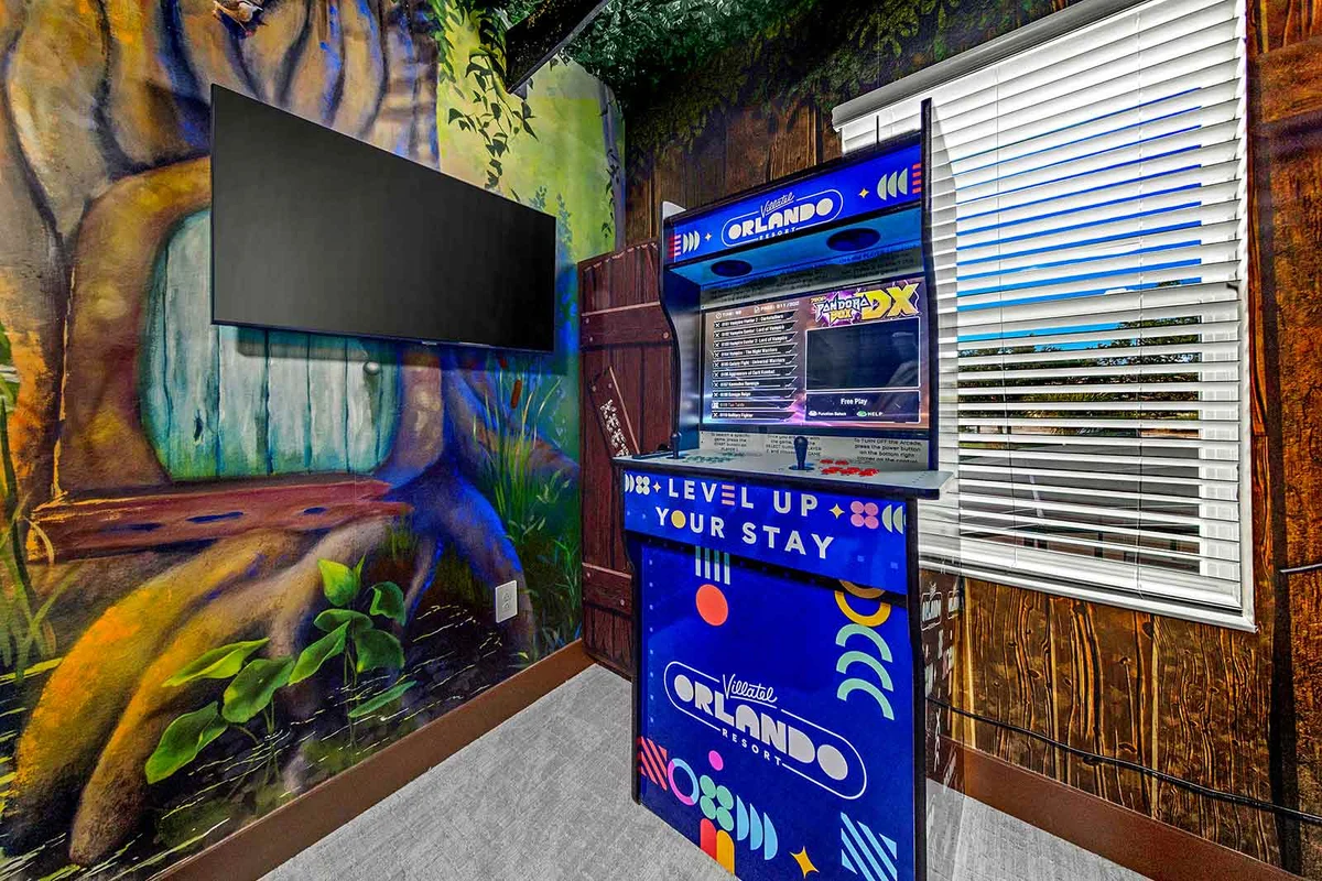 VOR5481AA: 4 Bed, Ogre's Grove, Pool #87
