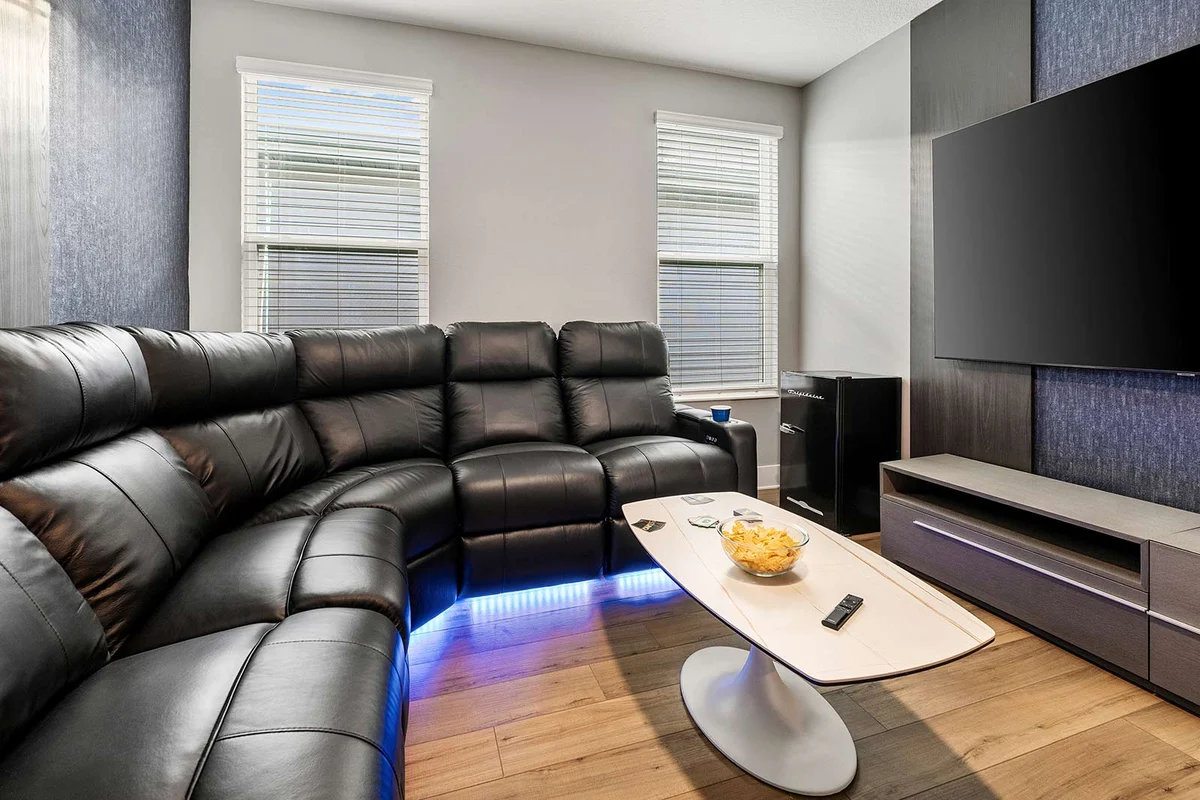 VOR4857PP: 7 Bed, Superhero City, Toy Box, Gaming Nook #77
