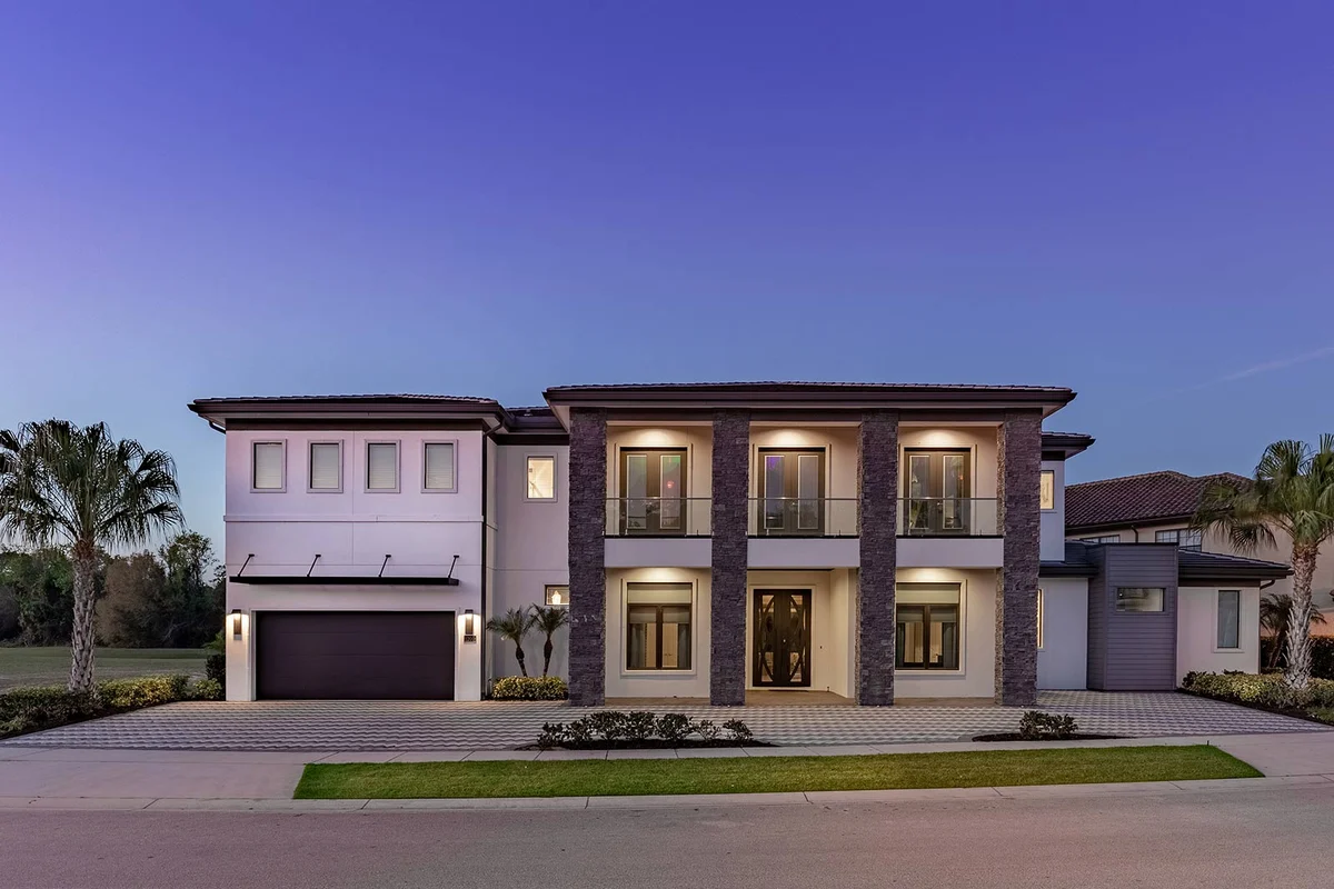 1200GT - 10 Bed - Alyssa's Abode - W261 #106
