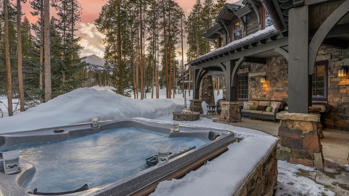 Alpine Grandeur property photo 3
