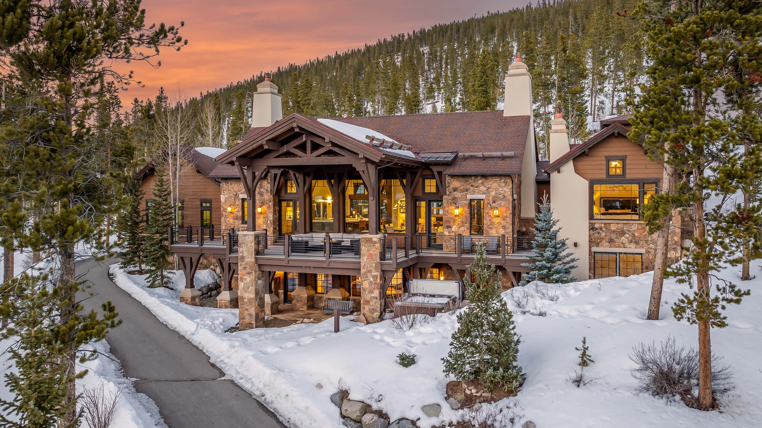 Switchback Lodge #50