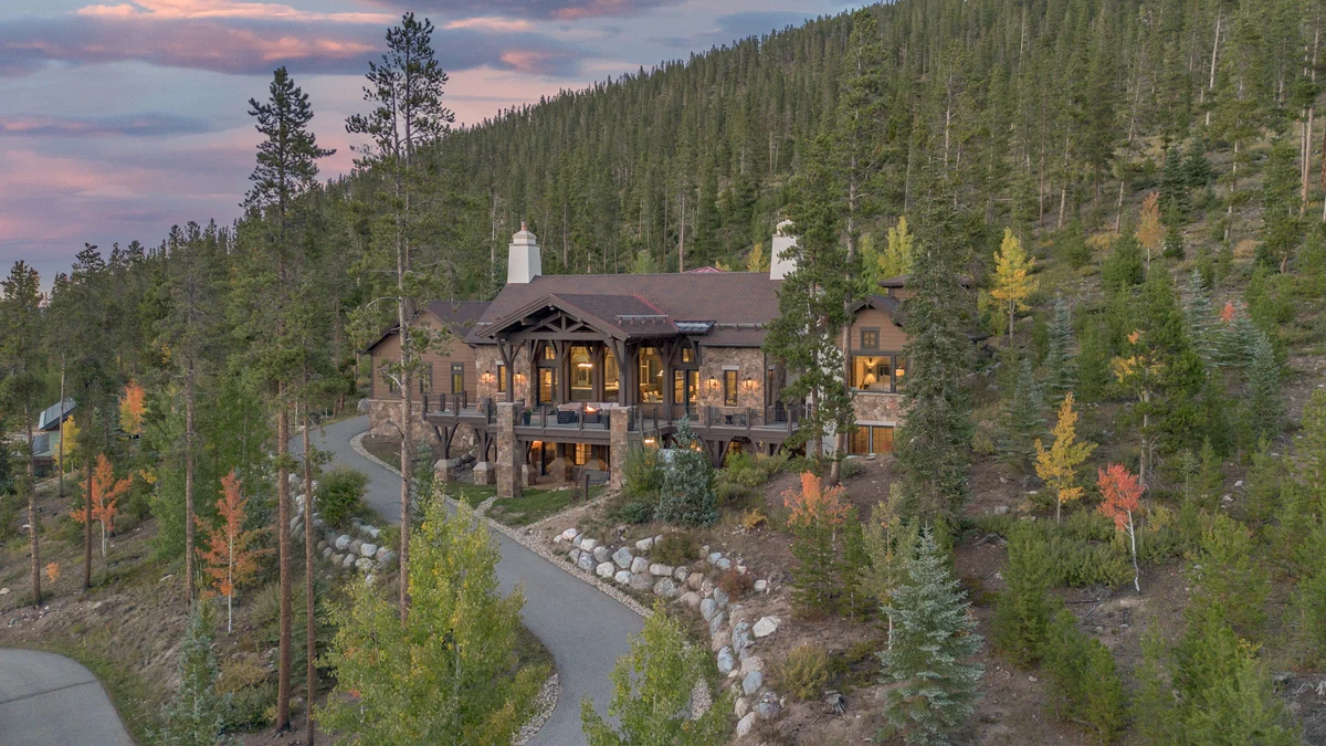 Switchback Lodge #55