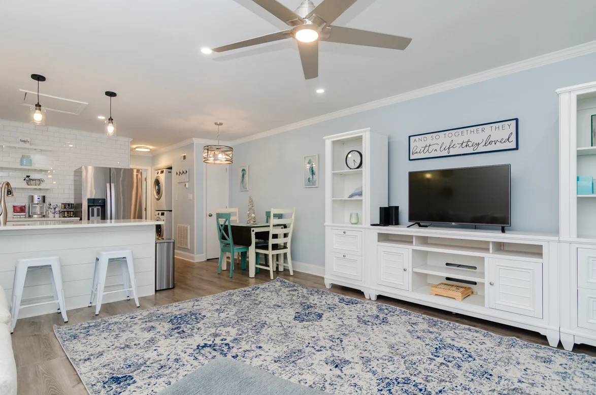 Condo in Carolina Beach property photo 1