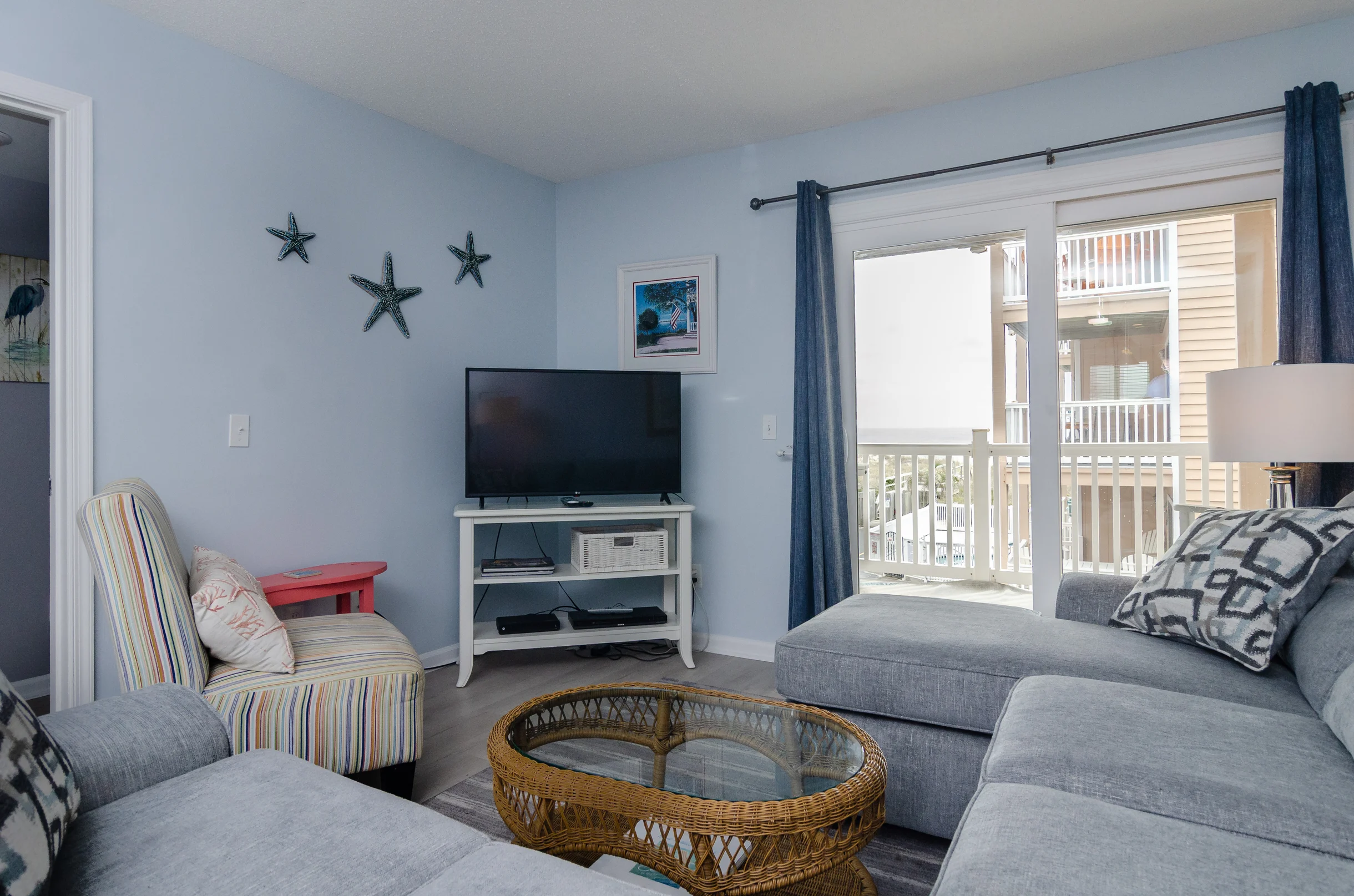 Condo in Carolina Beach property photo 4