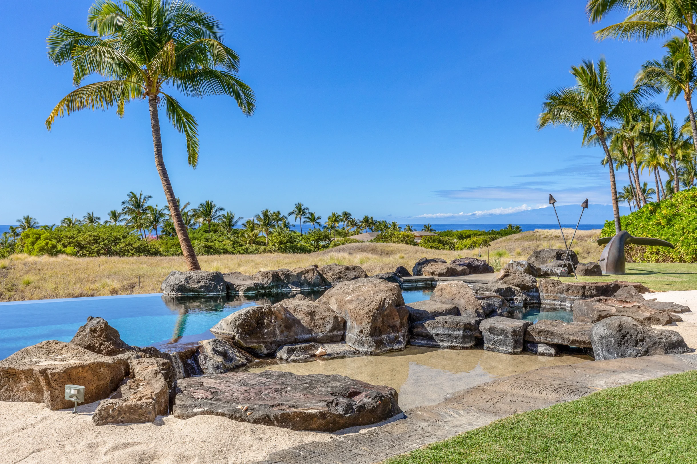 Mauna Kea Resort Bluffs 22 - The Beach House #87