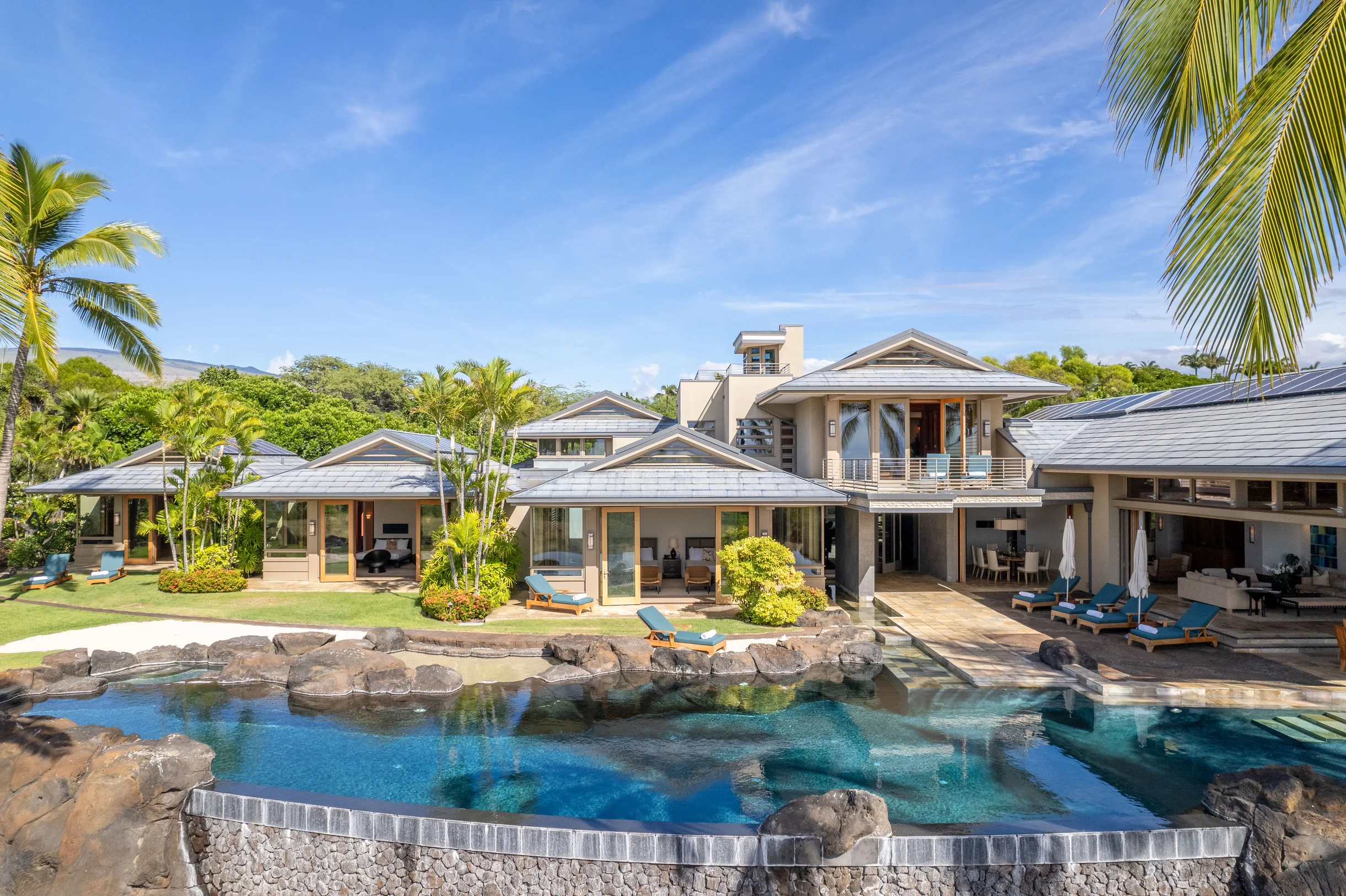 Mauna Kea Resort Bluffs 22 - The Beach House #94