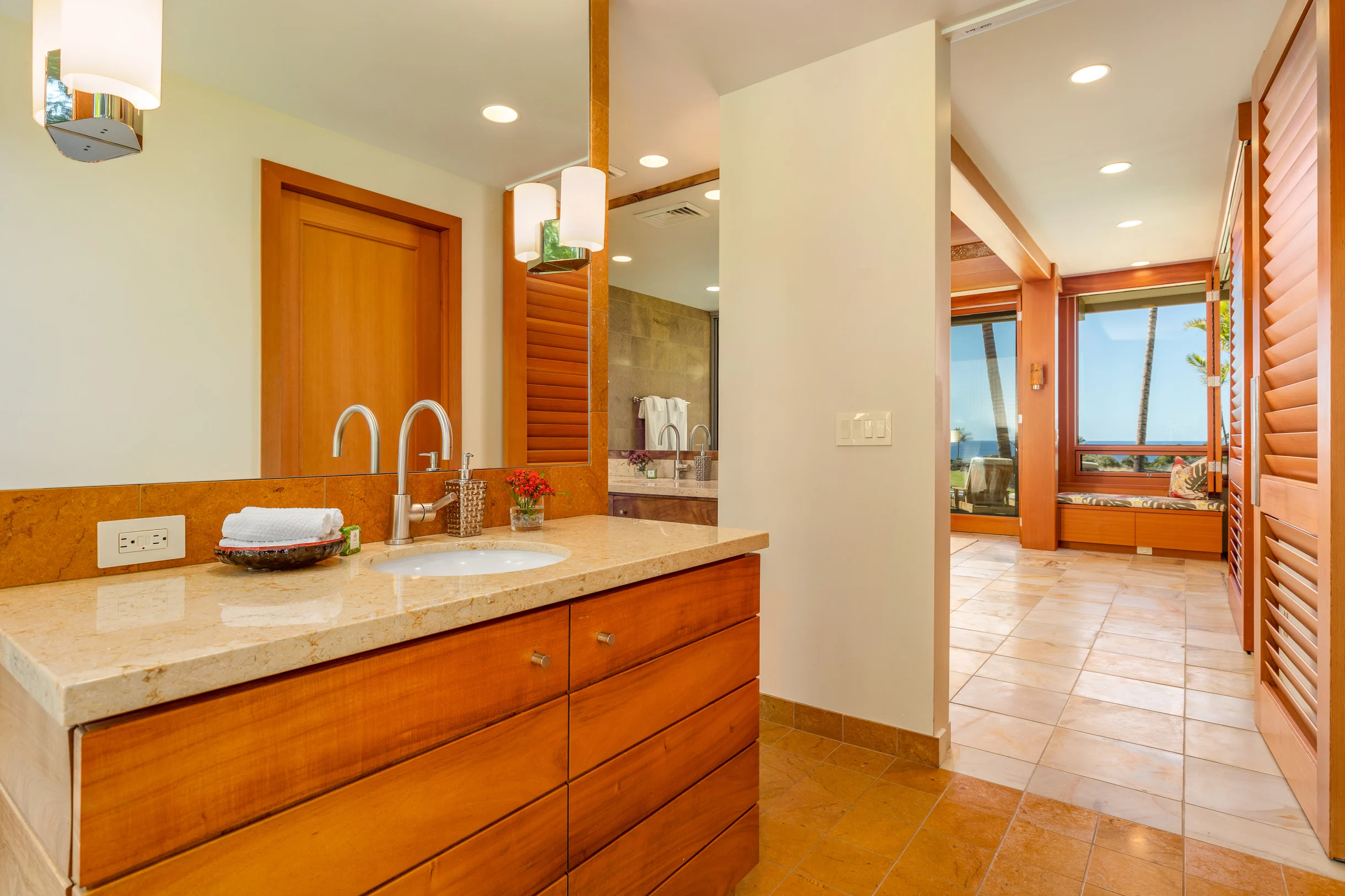 Mauna Kea Resort Bluffs 22 - The Beach House #85