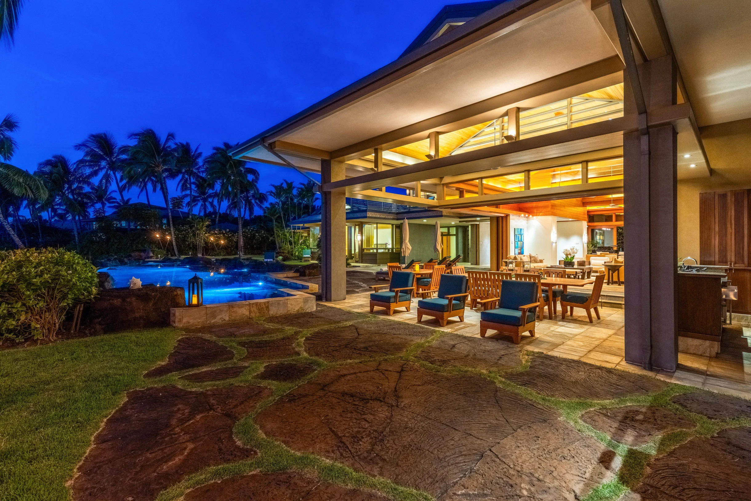 Mauna Kea Resort Bluffs 22 - The Beach House #99