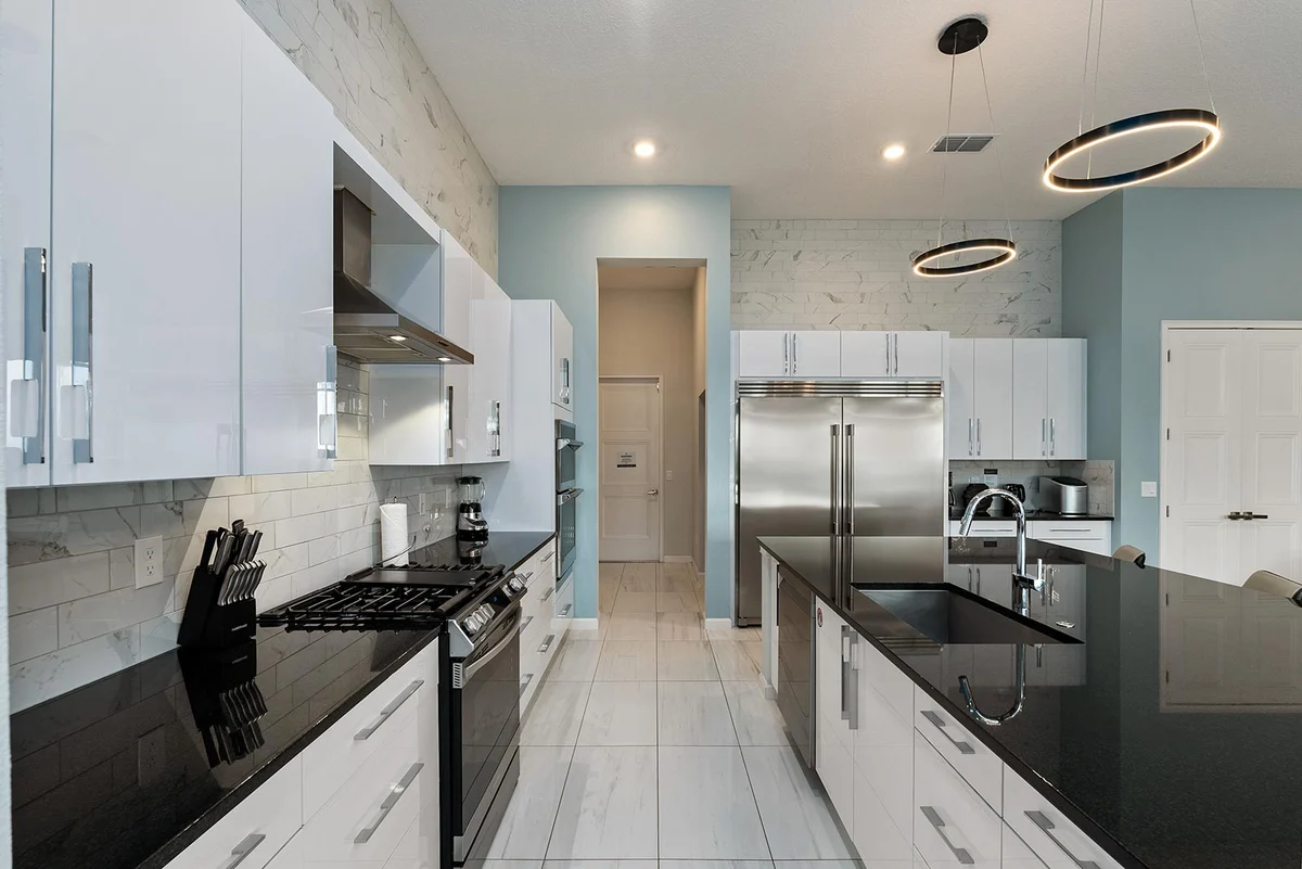 1689OB - 12 Bed - Lollipop Lane - ST095 #67