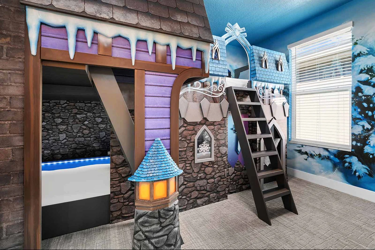 VOR4869PP: 7 Bed, Jungle Jamboree, Enchanted Castle, Gaming Nook #55