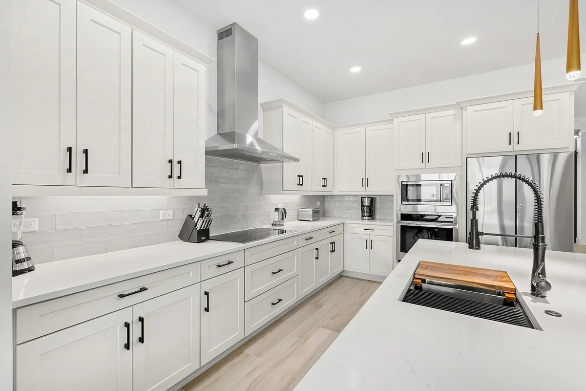 HI3031HL305: 3 bed, seascape #99