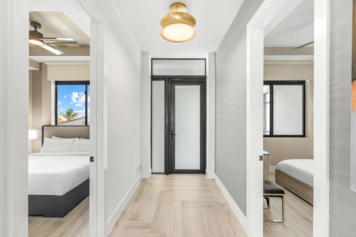 HI3031HL305: 3 bed, seascape #81