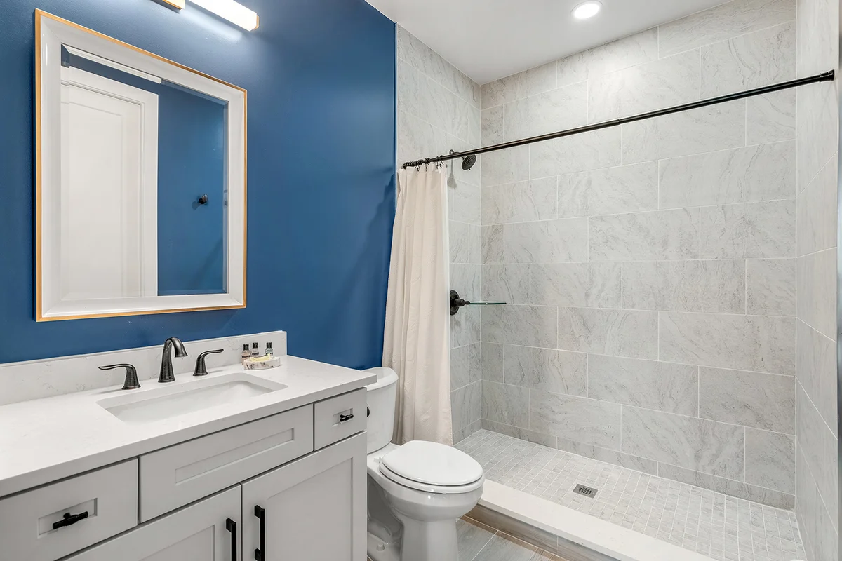 HI3031HL305: 3 bed, seascape #85