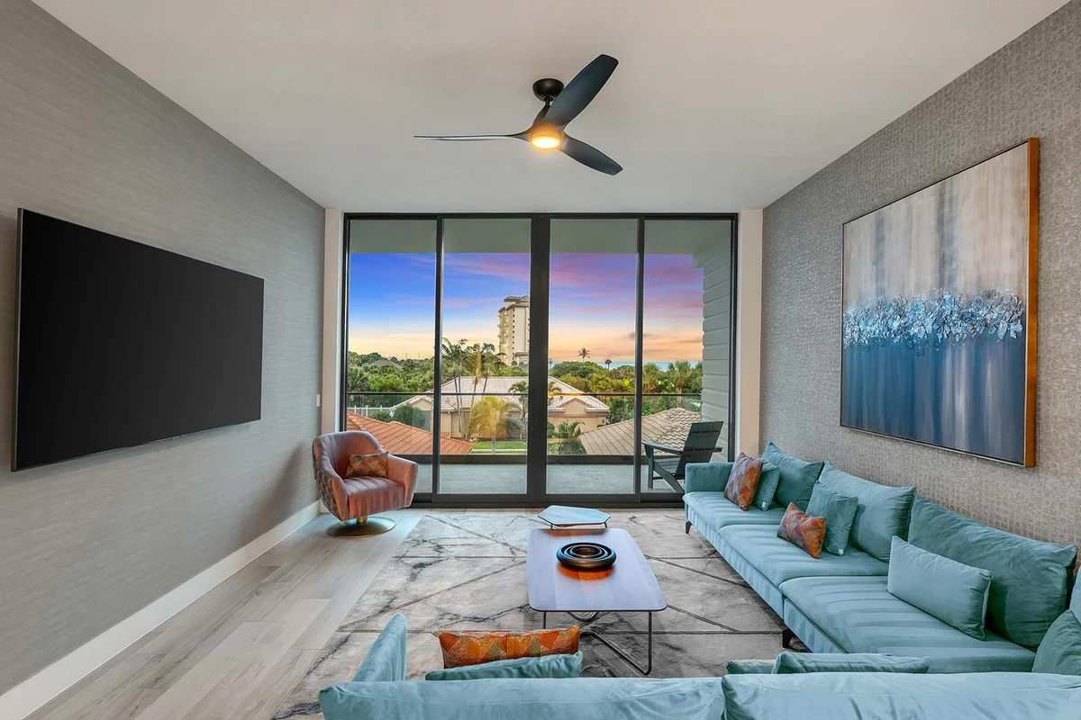 HI3031HL305: 3 bed, seascape #75