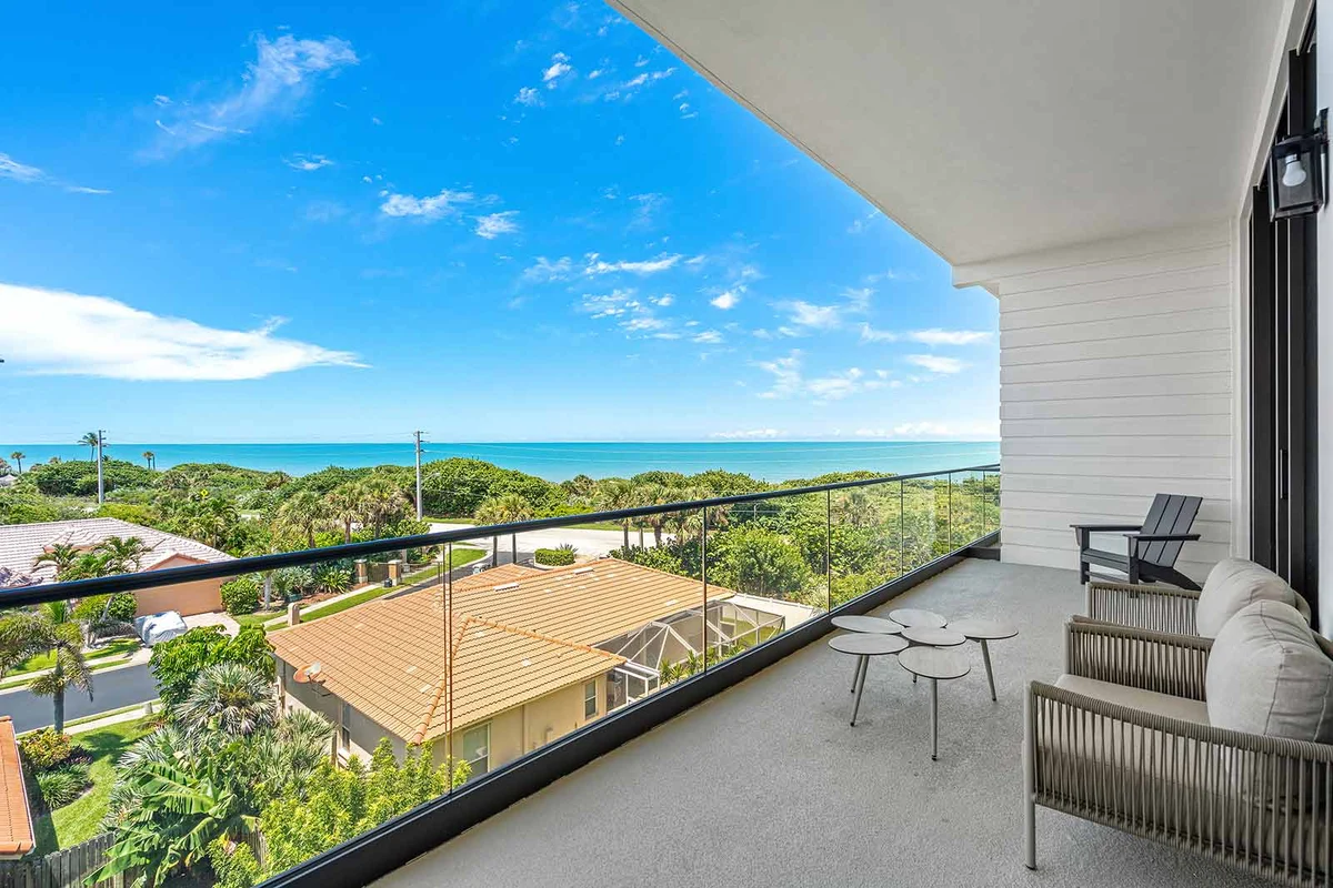 HI3031HL405: 3 bed, seascape #96