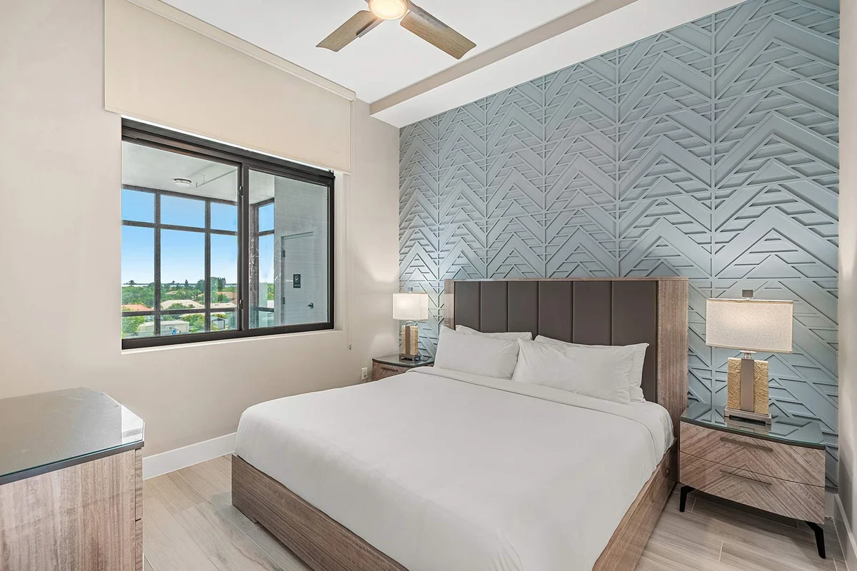 HI3031HL405: 3 bed, seascape #97