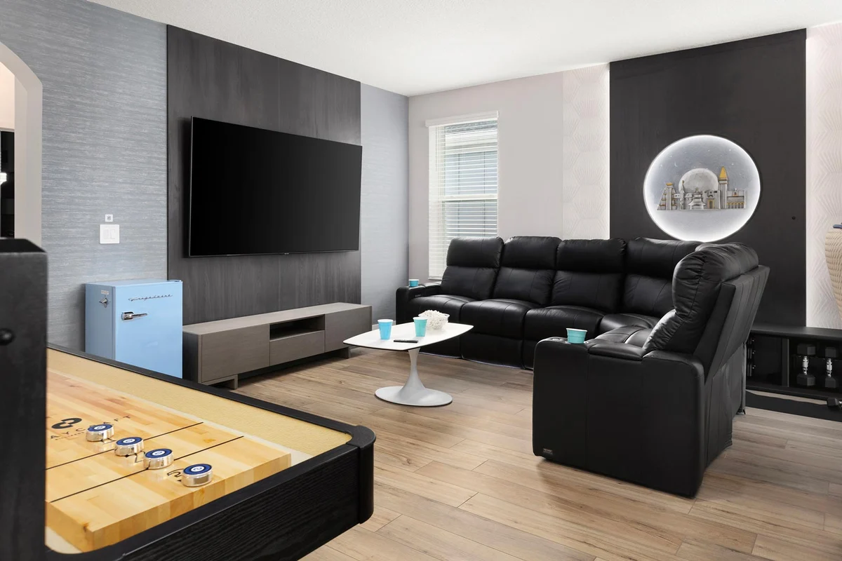 VOR4719HW: 6 Bed, Marine Magic, Gaming Loft #68