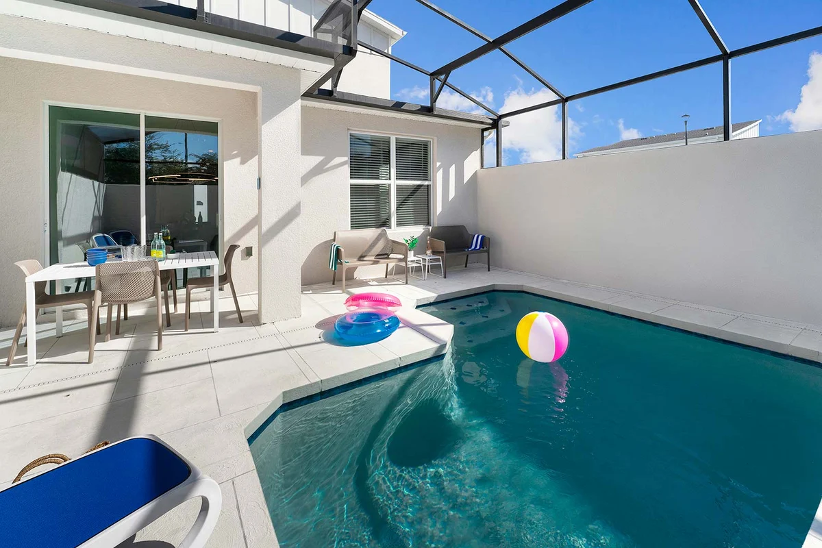 VOR4653TD: 5 Bed, Candy, Pool #57